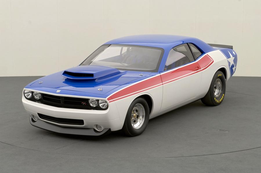  Dodge Challenger Super Stock Concept 2006 года  (фото 8 из 12)